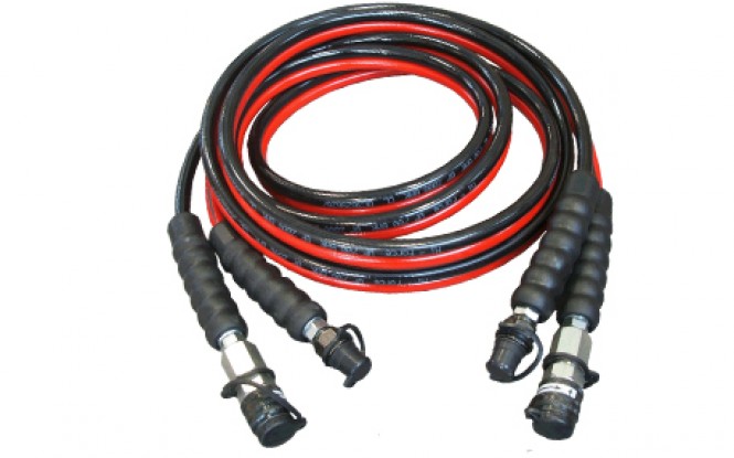 شیلنگ هیدرولیکی 700 بار در رنگ های قرمز و مشکی مدل HTWH-Range ساخت هایفورس انگلستان